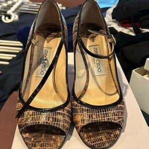 Jimmy Choo- lizard embossed pat sand